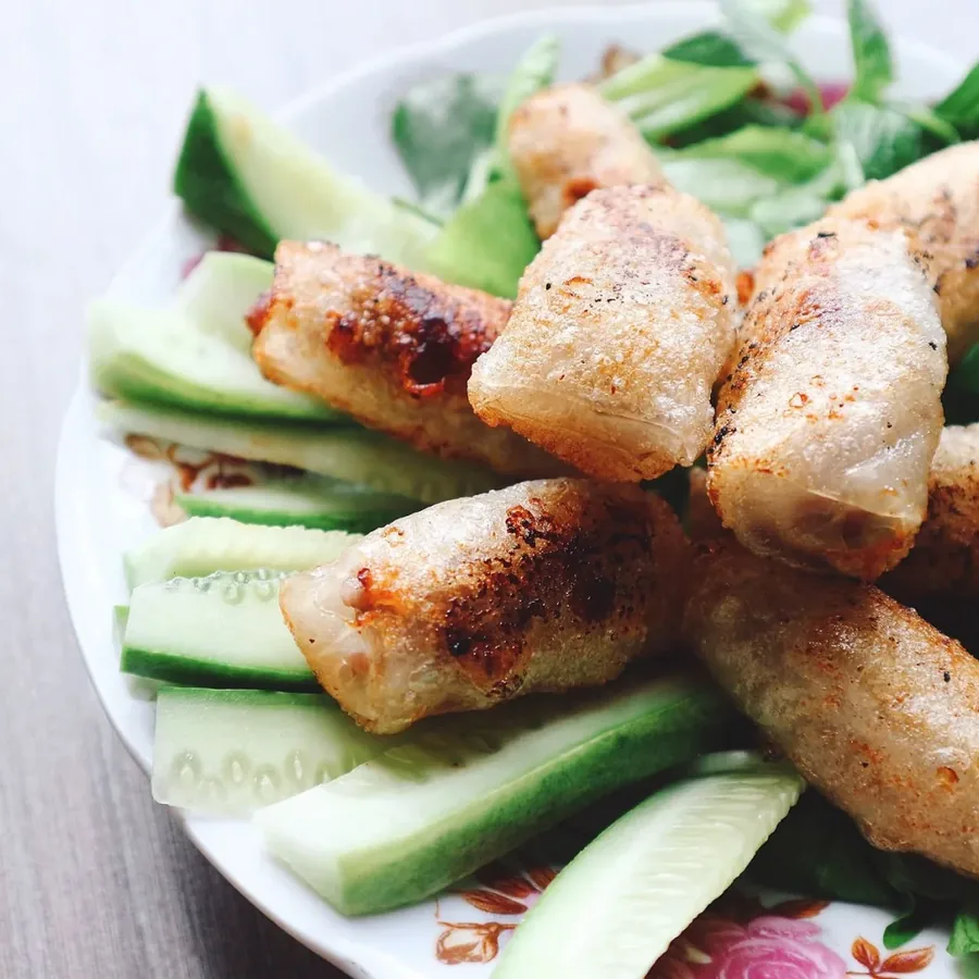 Cà phê đen đá — pha phin nhỏ giọt — sau